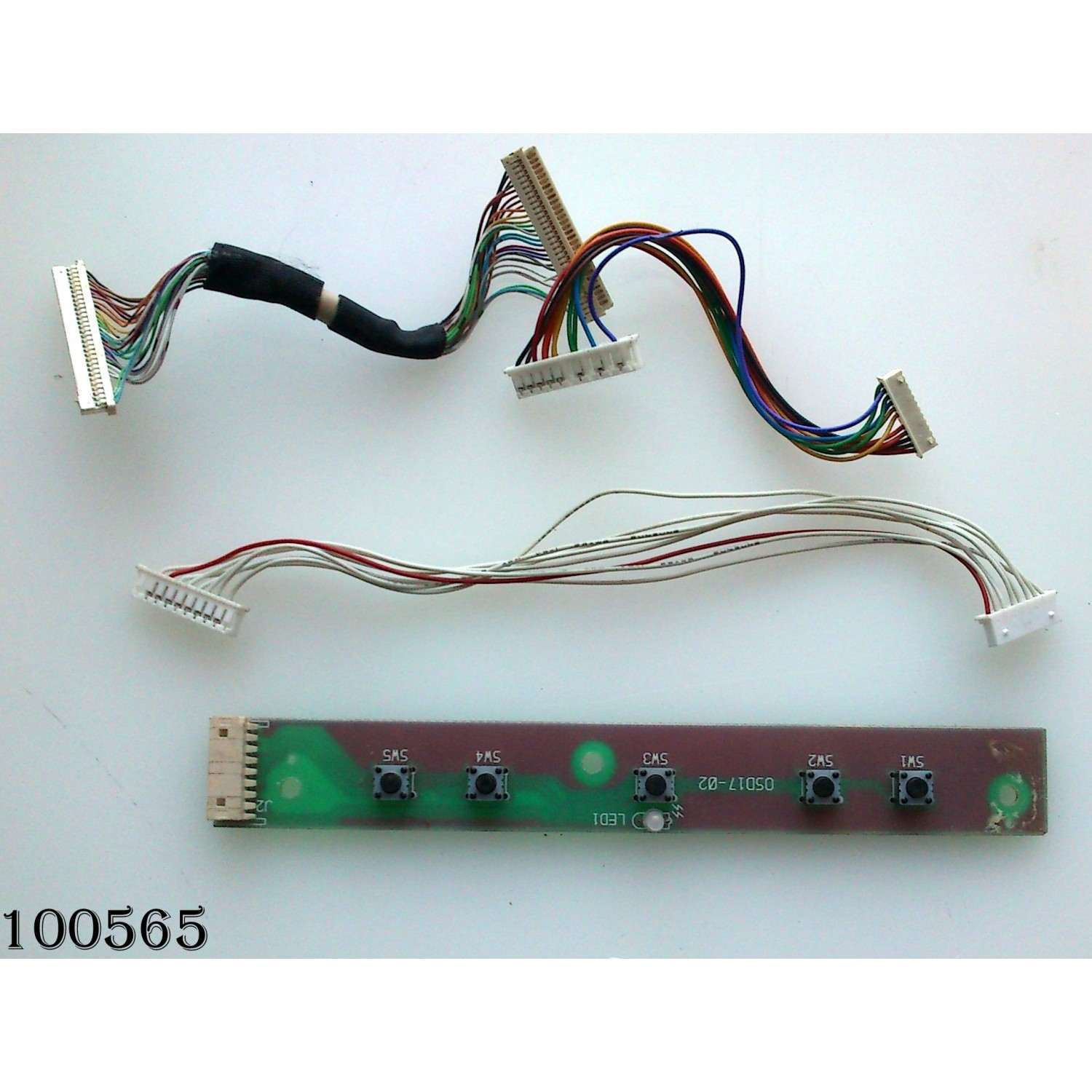 KIT DE CABLES PARA MONITOR / MEGAVISION  MV173